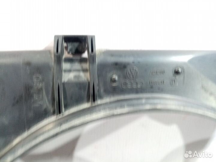 Б/У Диффузор вентилятора#001