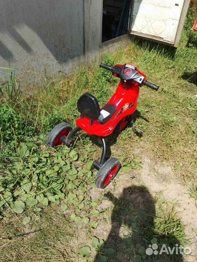 Детский трехколесный велосипед бу