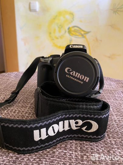 Фотоаппарат Canon EOS 450D