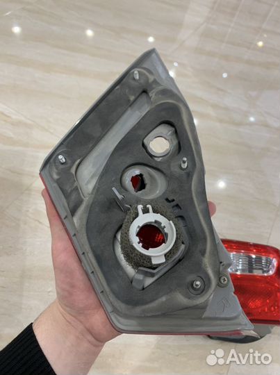 Задние стопы камри 50