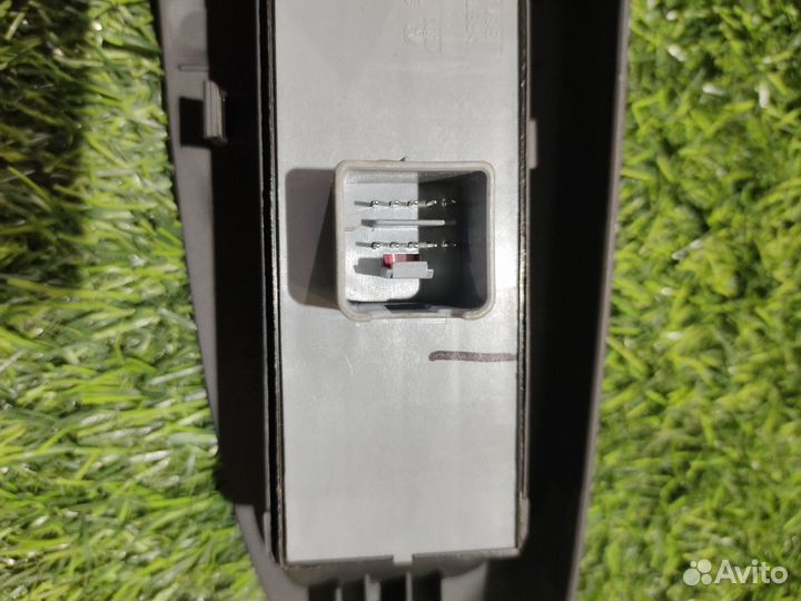 Блок стеклоподъемников Volkswagen Touran (1T)