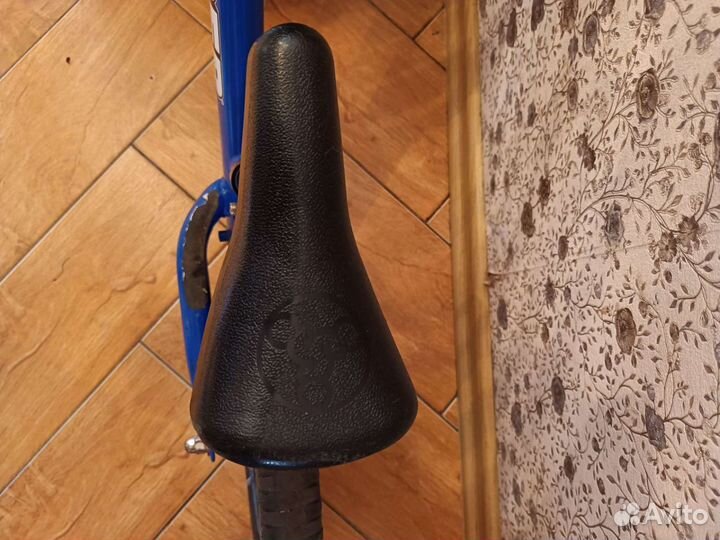 Беговел strider 12