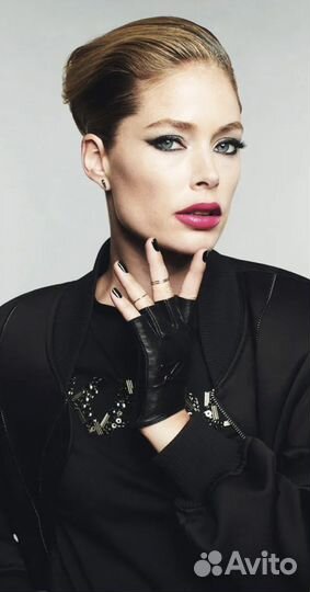 Помада Karl Lagerfeld Loreal