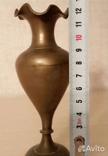 Ваза бронза. Шри-Ланка