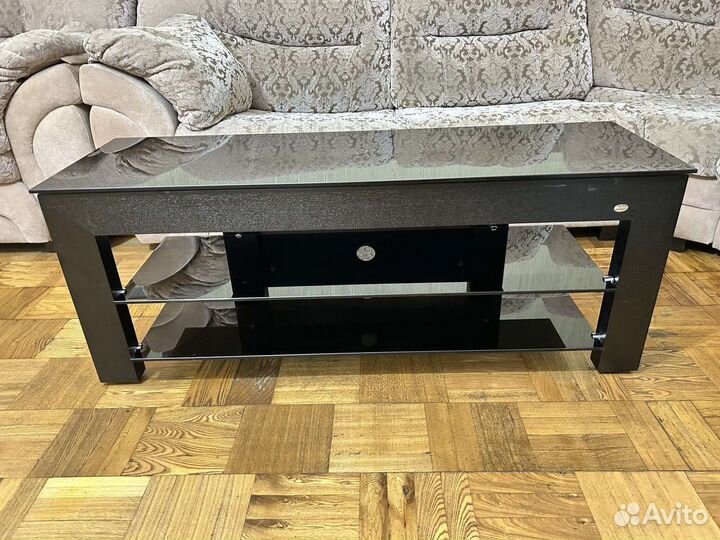 Подставка под телевизор