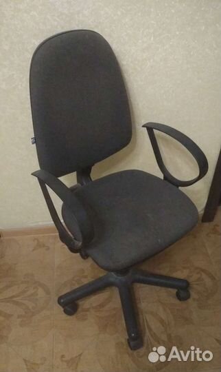 Компьютерное кресло