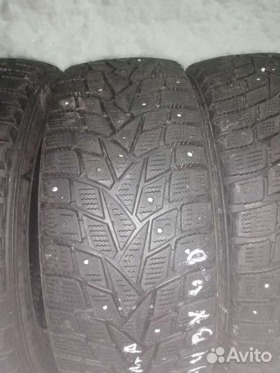 Dunlop SP Winter Ice02 215/55 R16 97T
