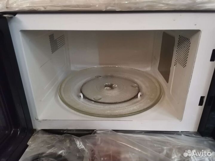 Микроволновая печь Candy