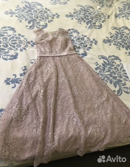 Вечернее платье