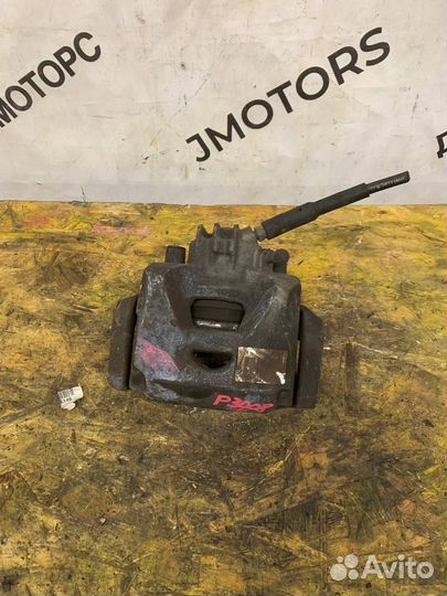 Суппорт передний левый Peugeot 3008 Citroen C4 B7