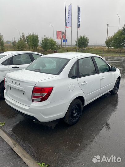 LADA Granta 1.6 МТ, 2023