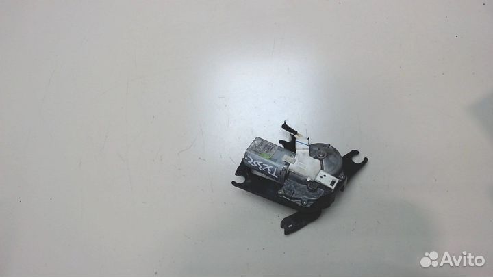 Двигатель стеклоочистителя задний Citroen C3 2009