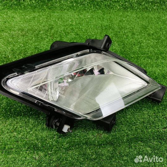 Фара противотуманная правая SsangYong Actyon 2 SUV