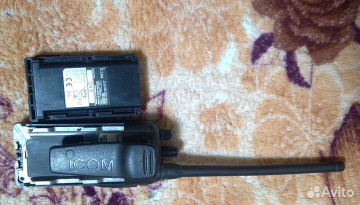 Рация icom F-16