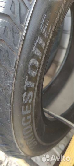 Bridgestone Blizzak LM-80 225/60 R17