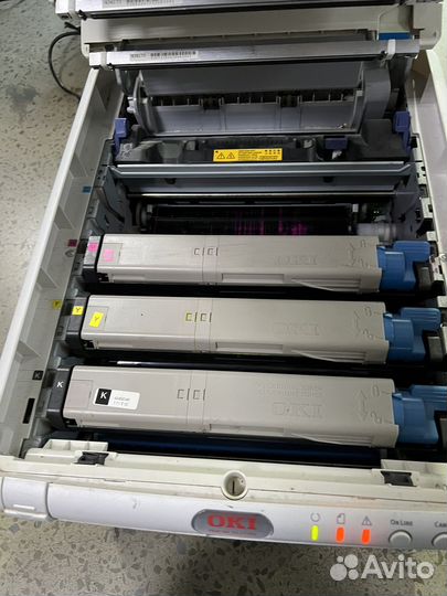 Принтер цветной OKI C3300 на запчасти