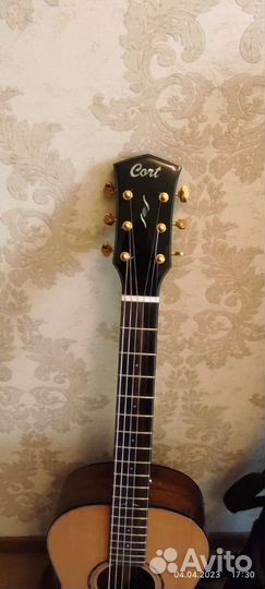 Акустическая гитара