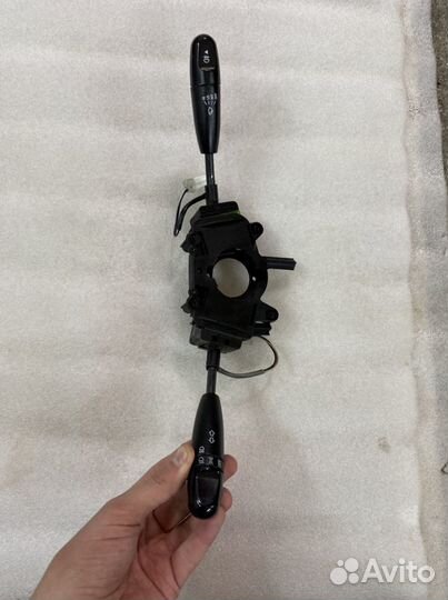 Подрулевой переключатель Chevrolet aveo T 250