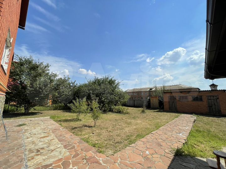 Дом 350 м² на участке 9,4 сот.