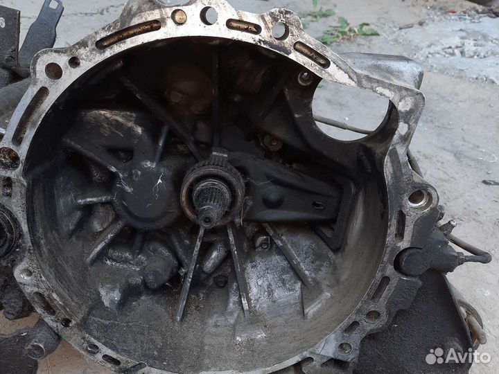 Коробка передач mazda 626 GE 2.5