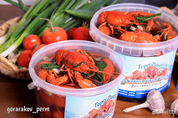 Раки сочные, в ведерках