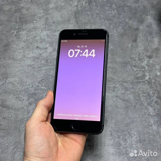 iPhone 8 Plus, 64 ГБ