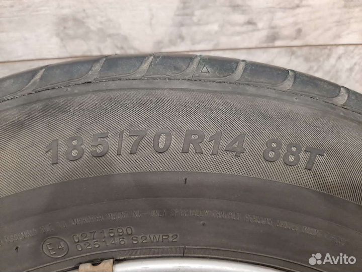 Kumho Ecowing ES01 KH27 185/70 R14