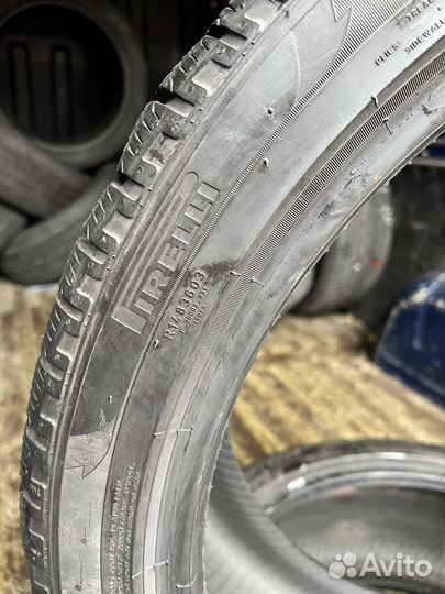 Pirelli Scorpion Winter 255/40 R21 102V