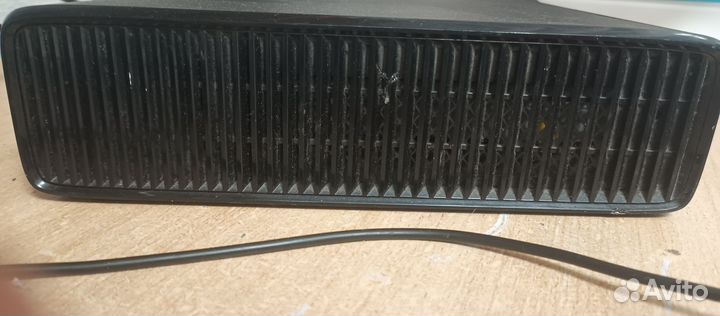 Xbox 360 slim + kinect