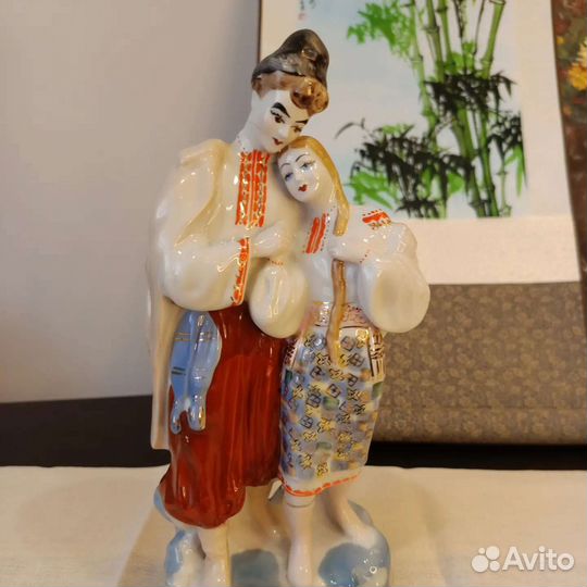 Антикварные фарфоровые статуэтки времен СССР