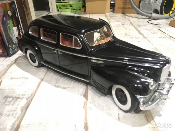 Модель автомобиля Зис 110 от Deagostini