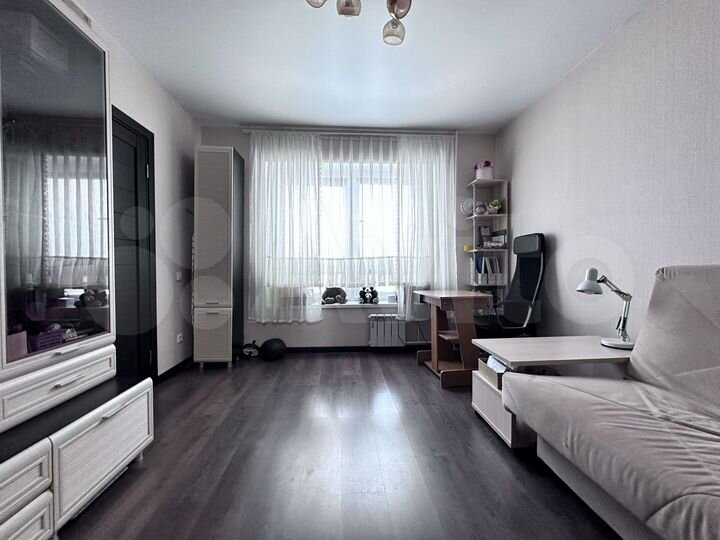 2-к. квартира, 58 м², 14/17 эт.