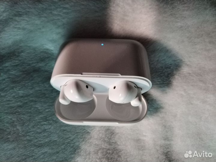 Беспроводные наушники honor