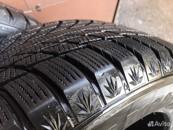 Kumho WinterCraft Ice Wi51 205/55 R16