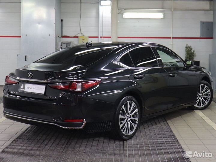 Lexus ES 2.5 AT, 2021, 102 000 км