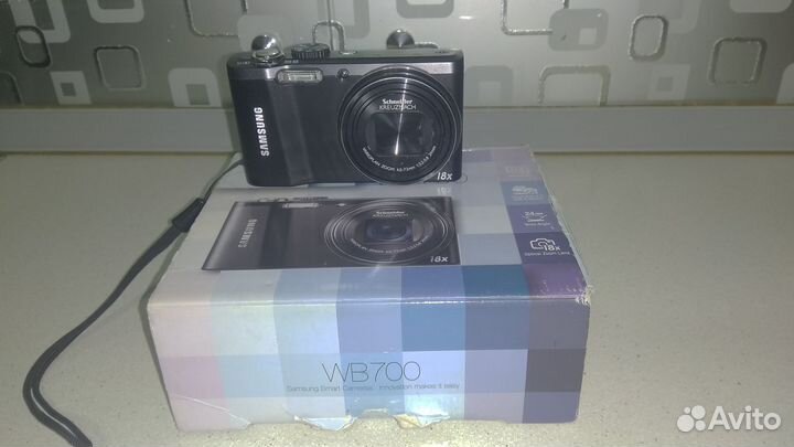 Фотоаппарат Samsung WB700
