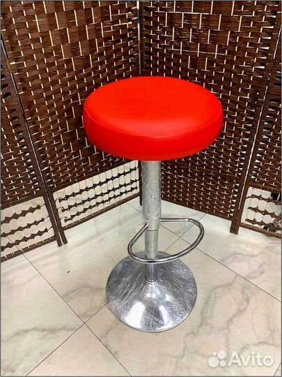 Барный стул