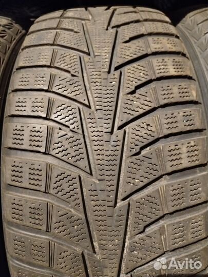 Hankook Winter I'Cept X RW10 235/55 R19