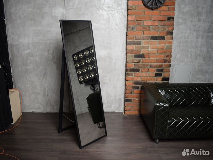 Зеркало напольное черное