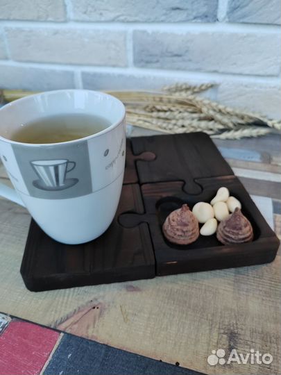 Подставки под горячее + две мини менажницы