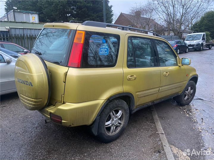 Разбор на запчасти Honda CR-V 1996-2002