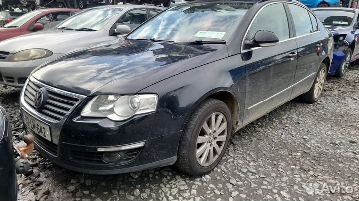 Замок крышки багажника volkswagen passat B6 2007