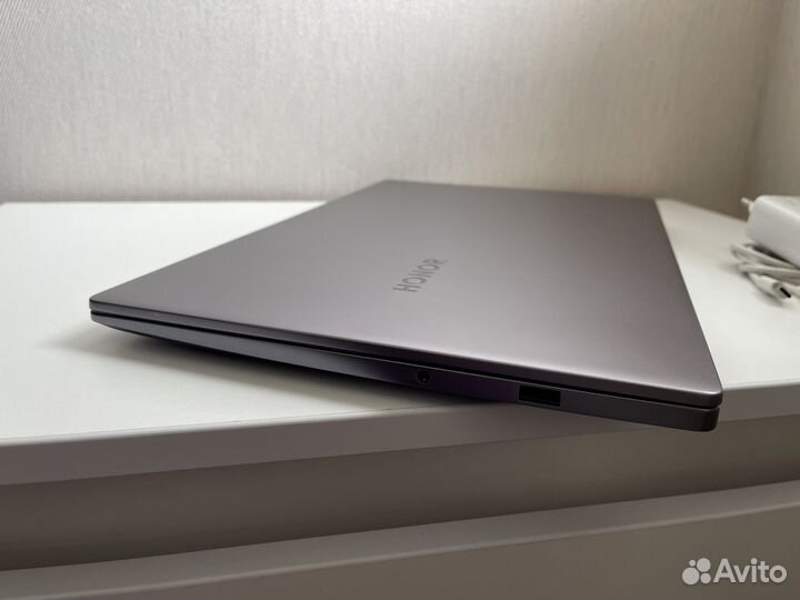 Игровой ноутбук Honor magicbook x15 15.6