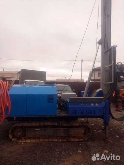 Буровой станок 