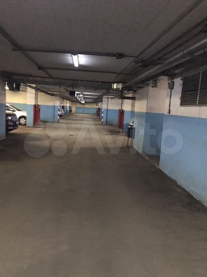 Машиноместо, 17 м²