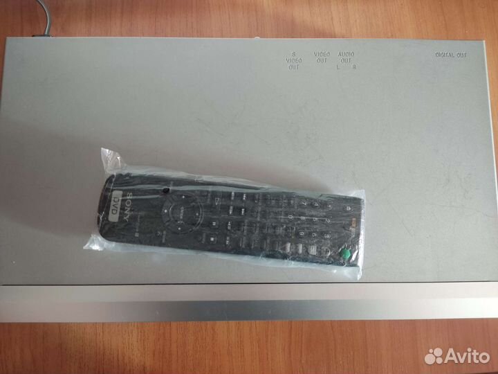 Проигрыватель Sony cd/dvd