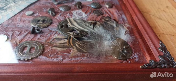 Панно из монет и бон Империя