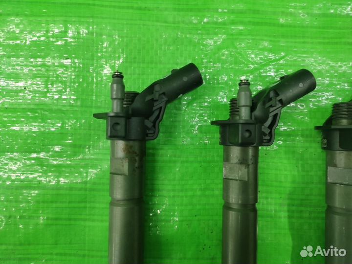 Форсунка 3.0 TDI CRC/CJM Touareg/Cayenne/Q7 и др