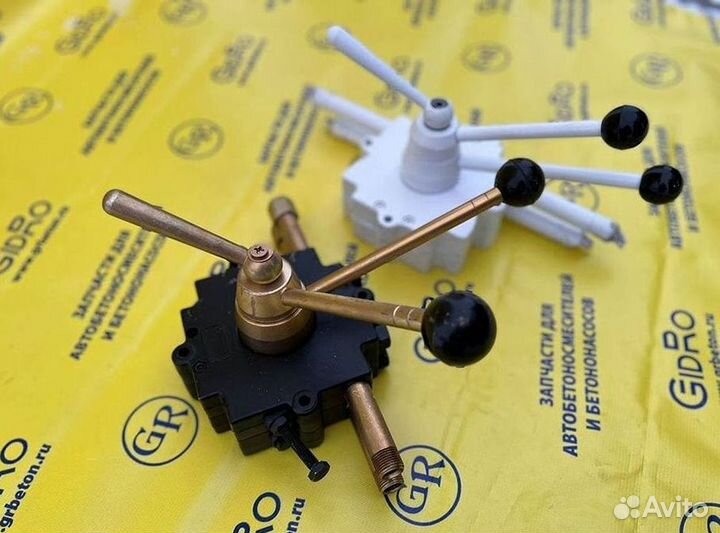 Блок управления приводом автобетоносмесителя