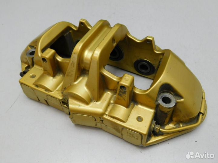 Суппорт передний правый BMW 5-Series/M5